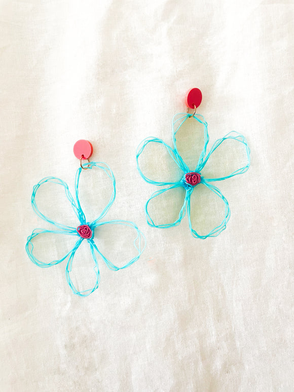 flower earrings . hand drawn . daisy . blue pink